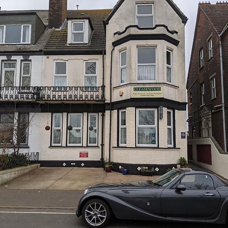 Cleasewood Guest House Great Yarmouth Exterior photo